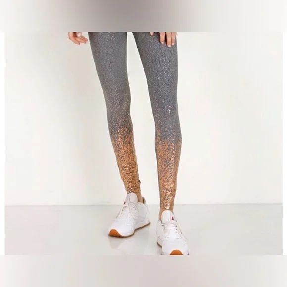 Beyond Yoga Alloy Ombre Sparkle High Waisted Midi Legging - Picture 2 of 14